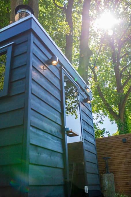 86, Bed & Outdoor Wellness - Sauna, Hottub, Icebath & Outdoor Shower Included! Oisterwijk Extérieur photo